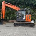 Hitachi ZAXIS 135US-6