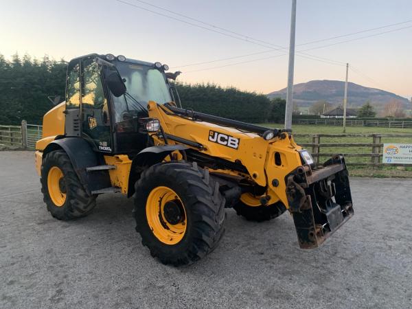 JCB TM320