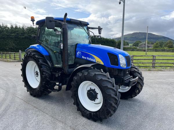 New Holland TS115A Delta